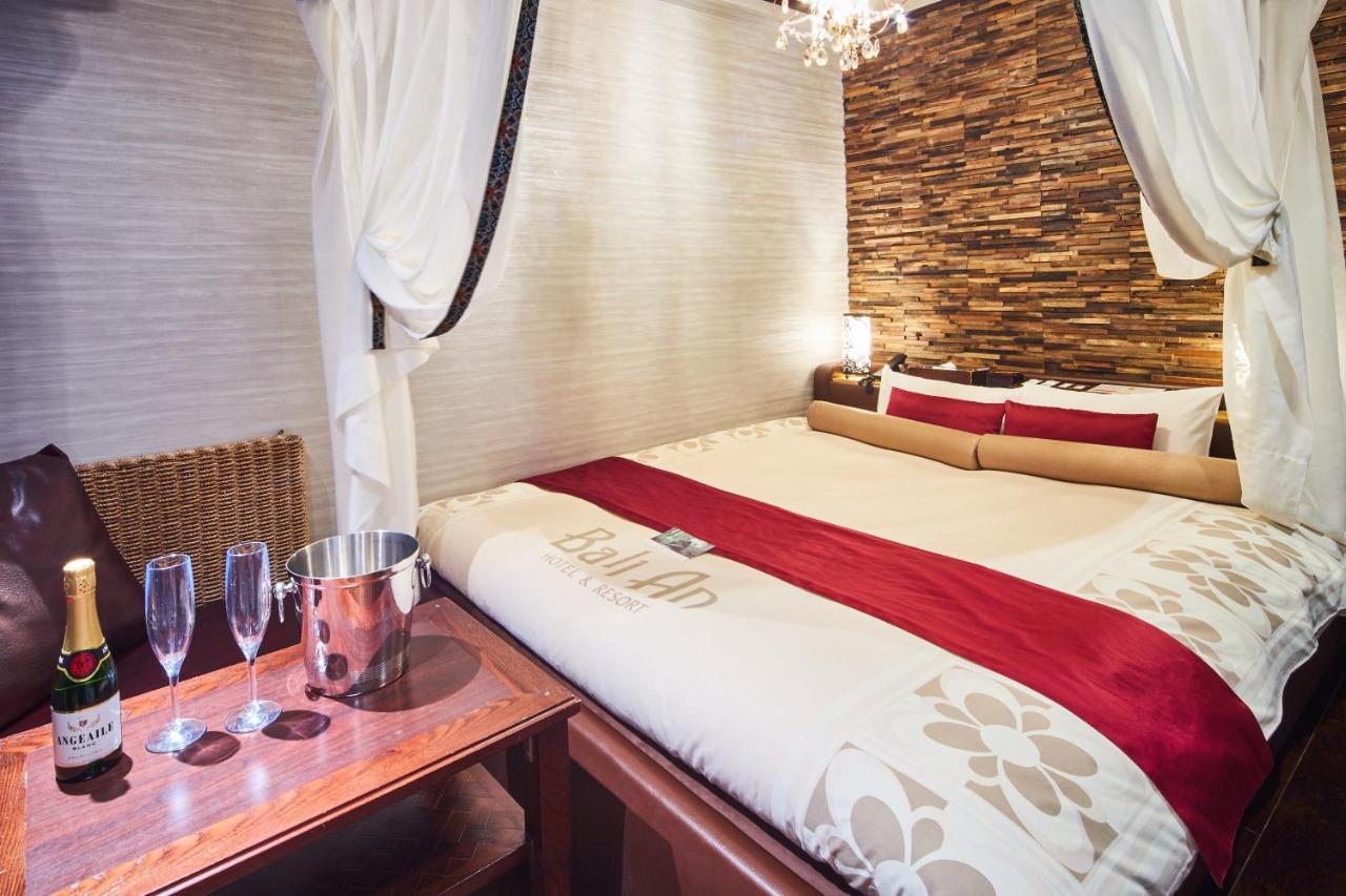 Hotel Balian Resort Yokohama Kannai - Adult Only Екстер'єр фото